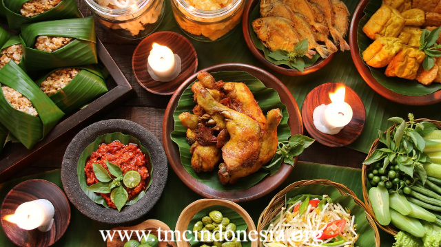 3 Rekomendasi  Makanan Khas Indonesia Wajib Coba